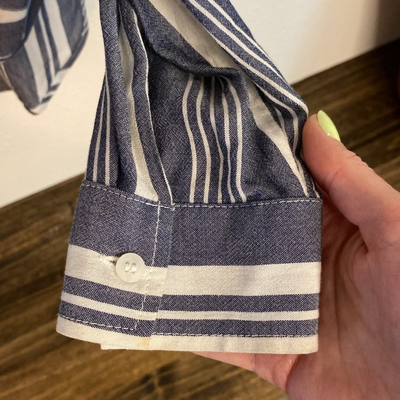 Striped sheer blouse. - Picture 5 of 7